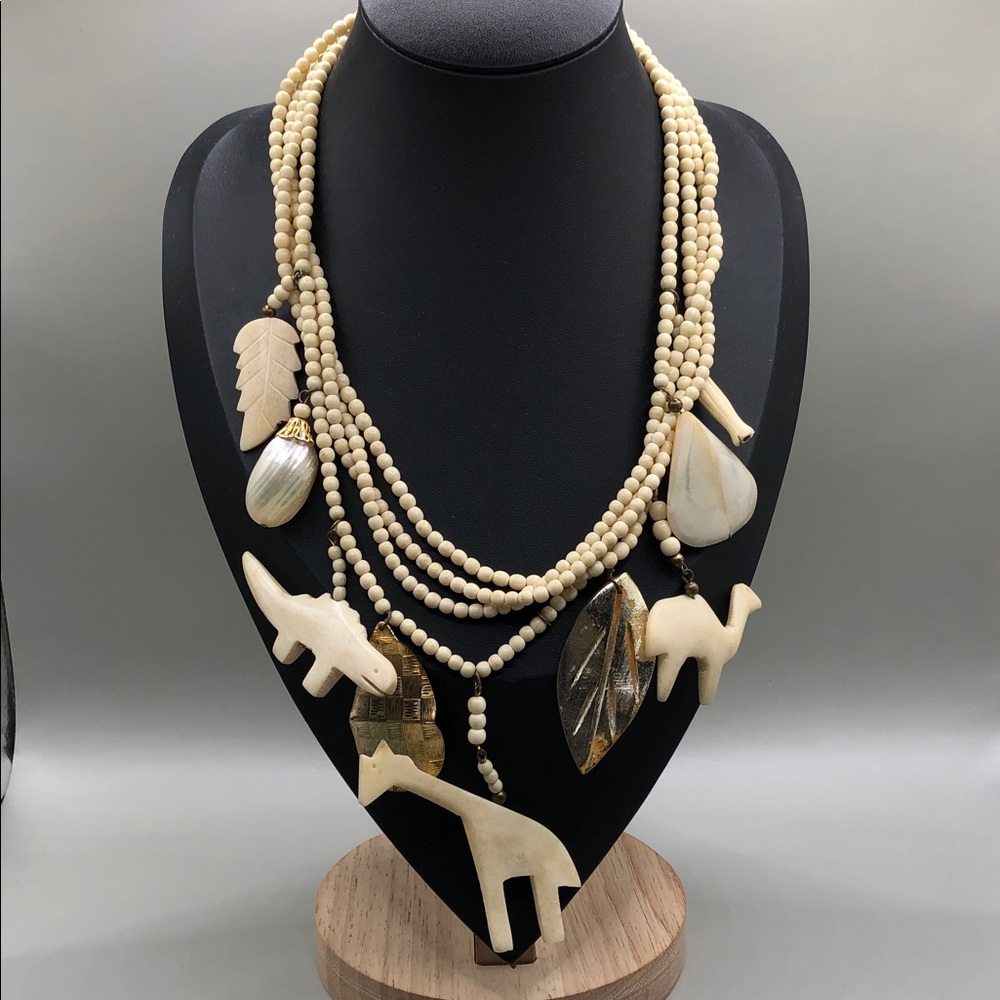 Vintage African Safari Carved Animals Layered Statement Tribal Boho Necklace.